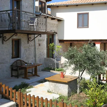 Matzanas House Katouna