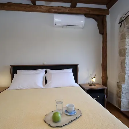 Matzanas House * Katouna