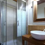 Matzanas House Вилла *