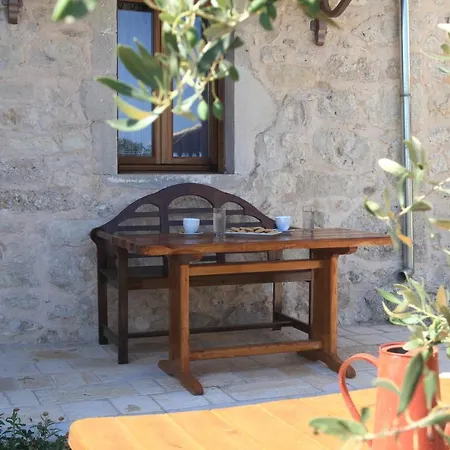 Matzanas House Villa